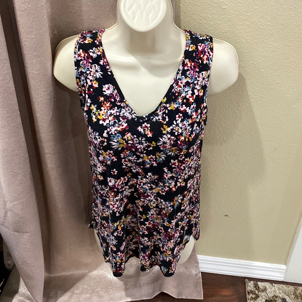 Womens size small, Maurices’s brand 24/7 tank top. Gently used